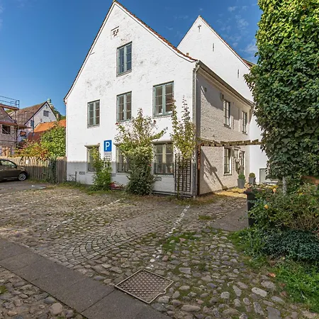 Fewo1846 - Hugo Eckener - Komfortable Maisonette-wohnung Mit 2 Schlafzimmern Im Stadtzentrum 아파트 *